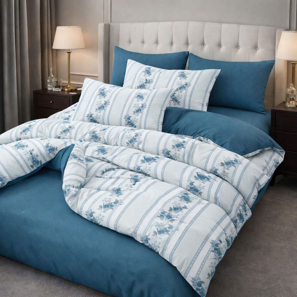 Pościel błękitno niebieska w kwiaty pasy 200x220 z prześcieradłem 4 el. Molla Mil-B89