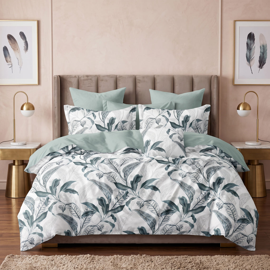 Pościel bawełniana dwustronna biała i zielona w liście Sage Oasis 200x220 3 el. Par C-111