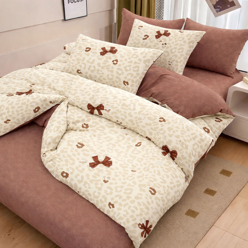 Pościel 160x200 z prześcieradłem 4 el. brązowo kremowa dwukolorowa w cętki kokardki Contya Mil-B87