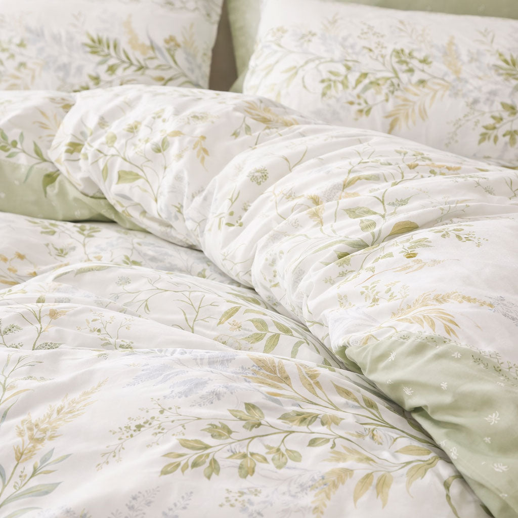 Pościel bawełniana oliwkowa zieleń jasna biała w kwiaty Fidel 200x220 3 el. Mil-X04