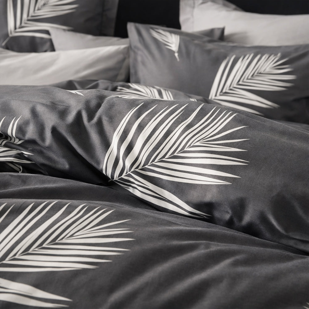 Pościel bawełniana grafitowa w liście palmowe Harpokrates 160x200 3 el. Par-P10