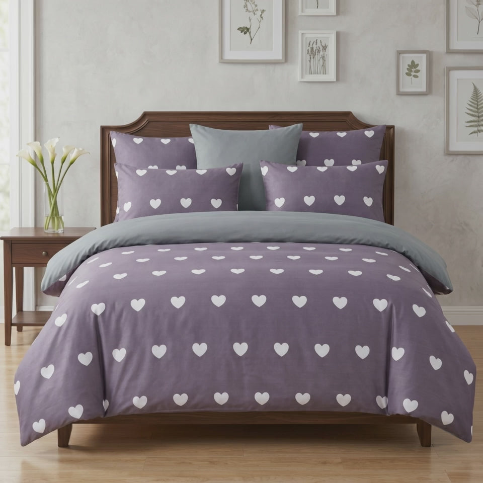 Pościel z mikrofibry dwustronna lawendowa w serca i szara 180x200 3 el. Lavender Hearts h739